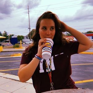 Meet your Posher, Leah